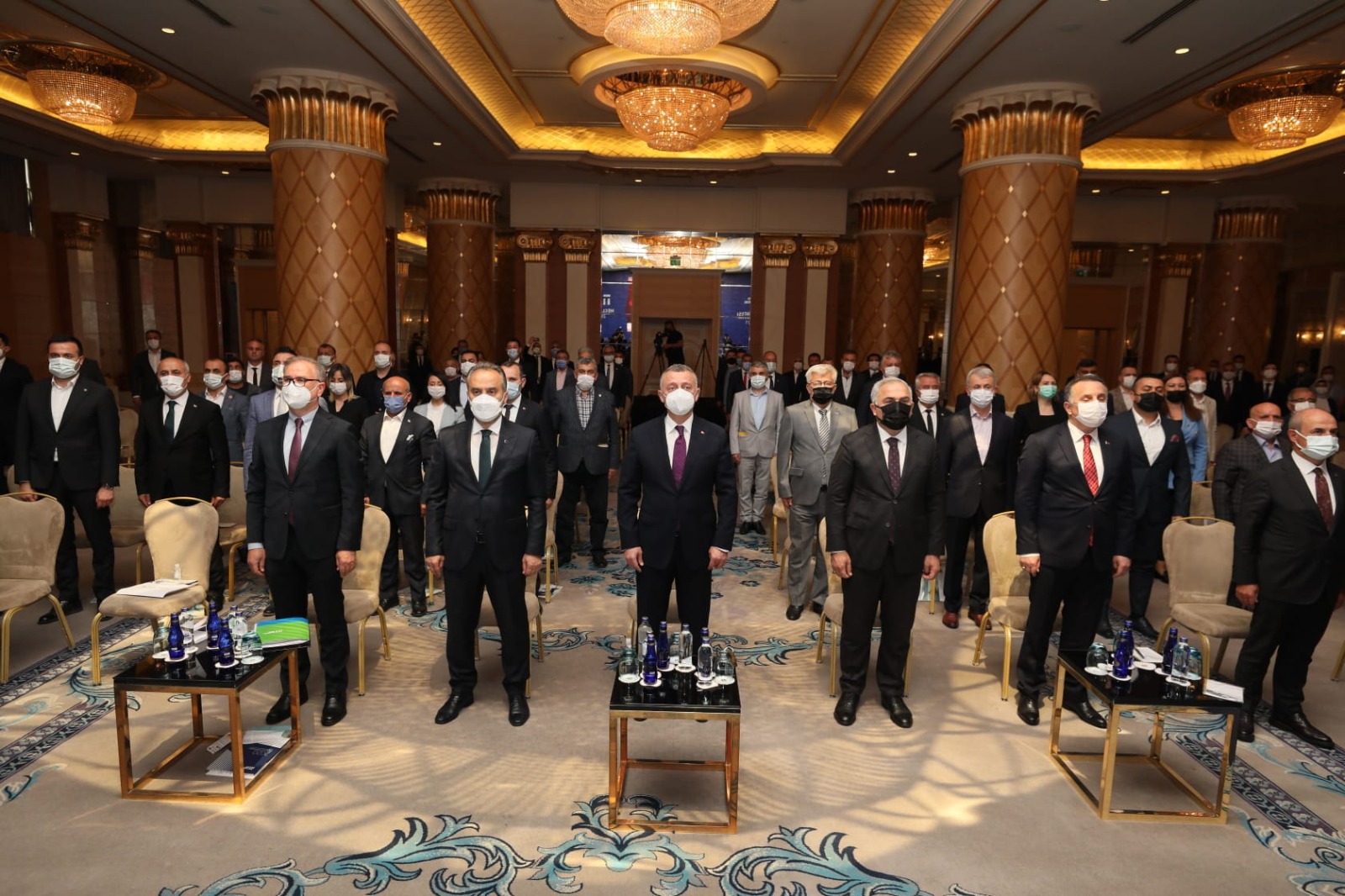 Başkan Büyükakın MBB’de güven tazeledi