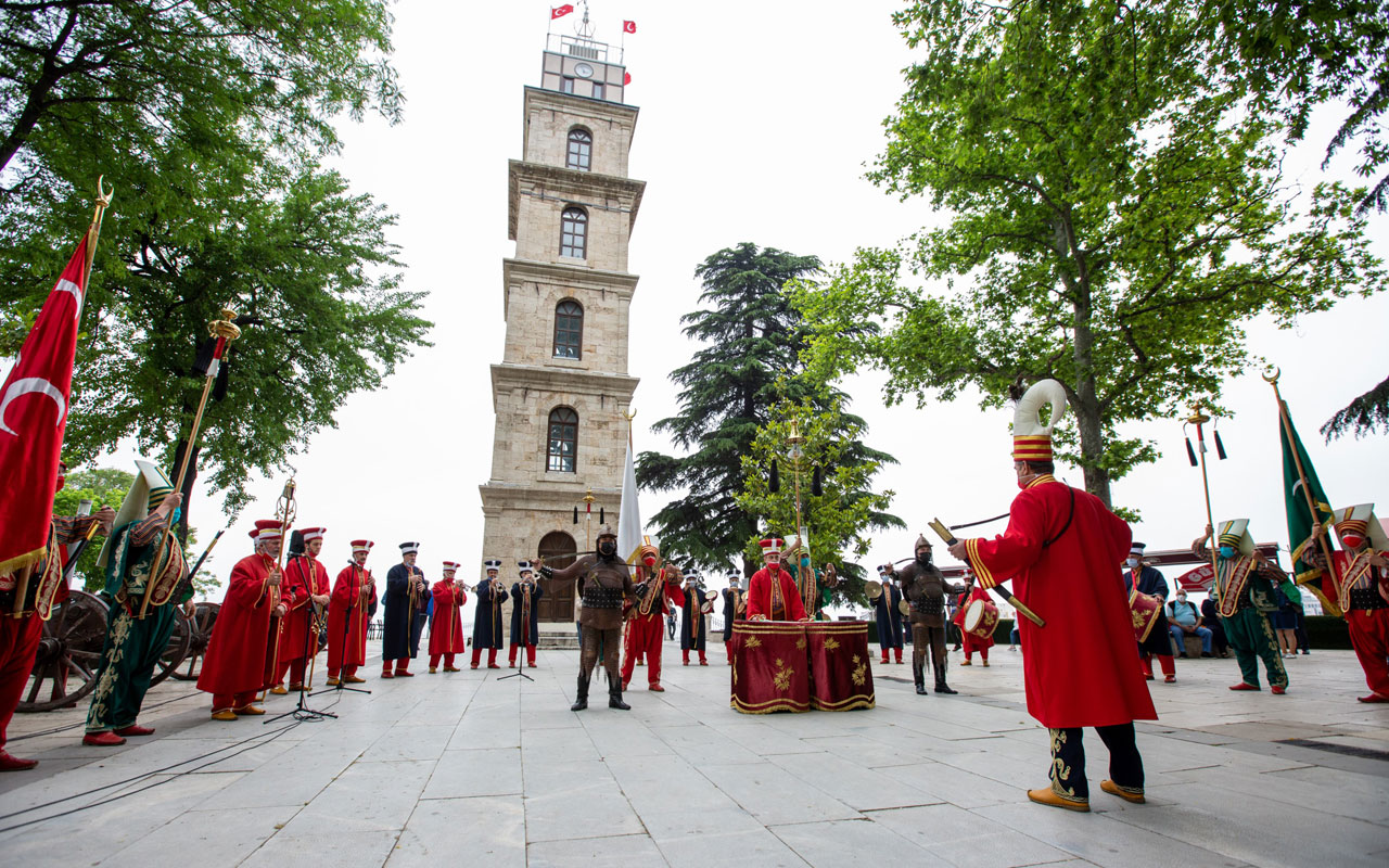 Bursa’da her Cuma mehter konseri