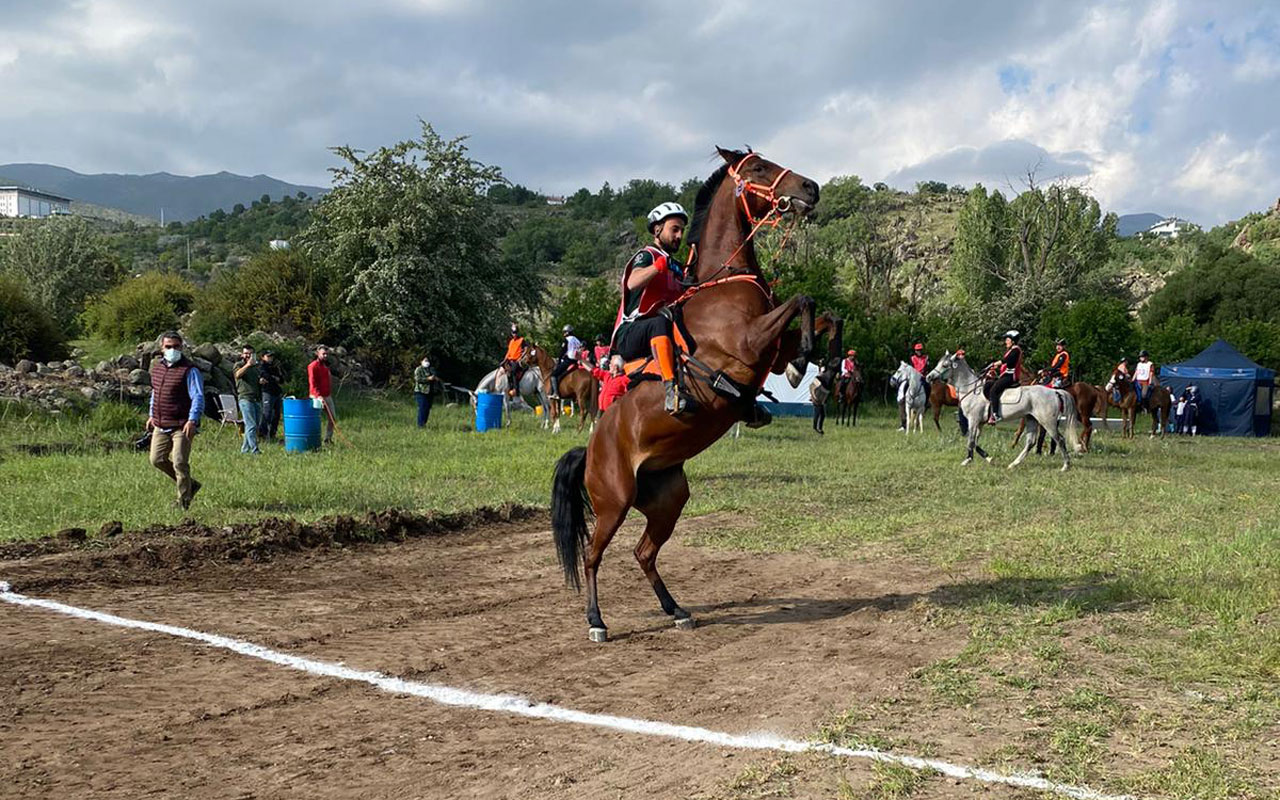 Binici Tekcan, Kayseri’de birinci oldu