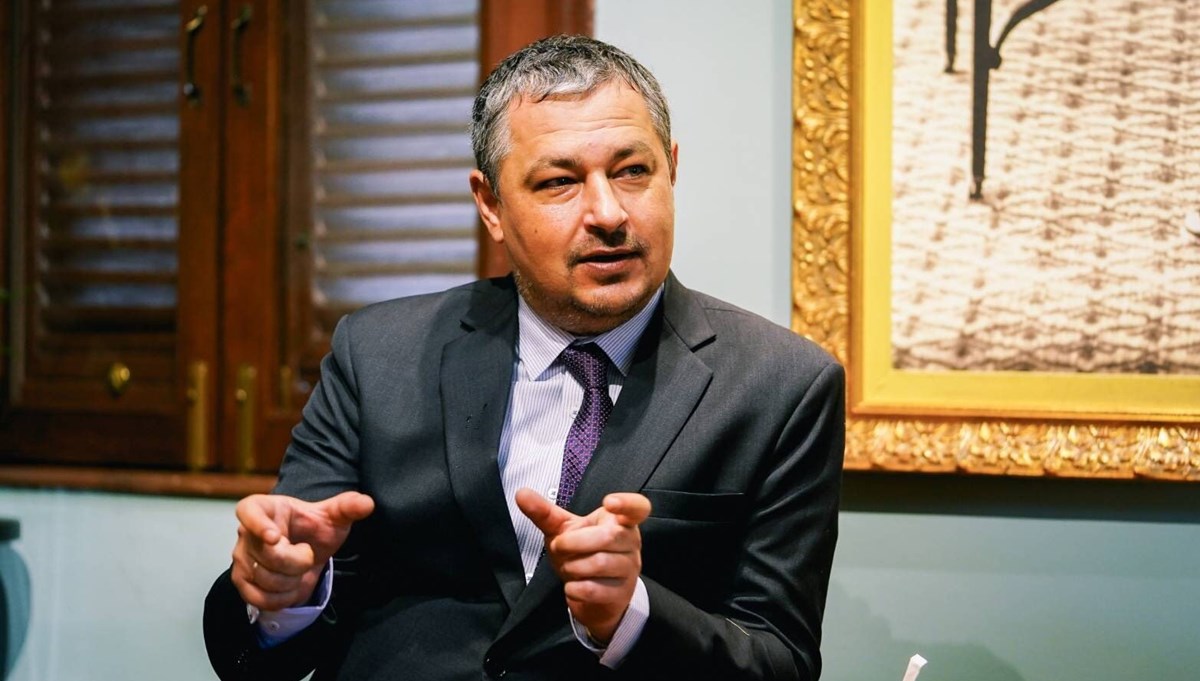 Büyükelçinin tatilde şüpheli ölümü