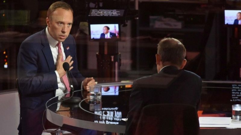 İngiltere Sağlık Bakanı’ndan varyant açıklaması