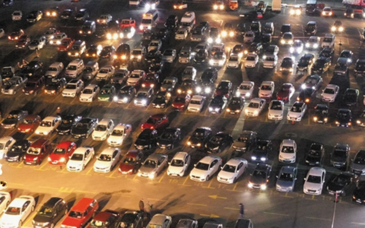 Rize’de ücretsiz arabalı sinema etkinliği