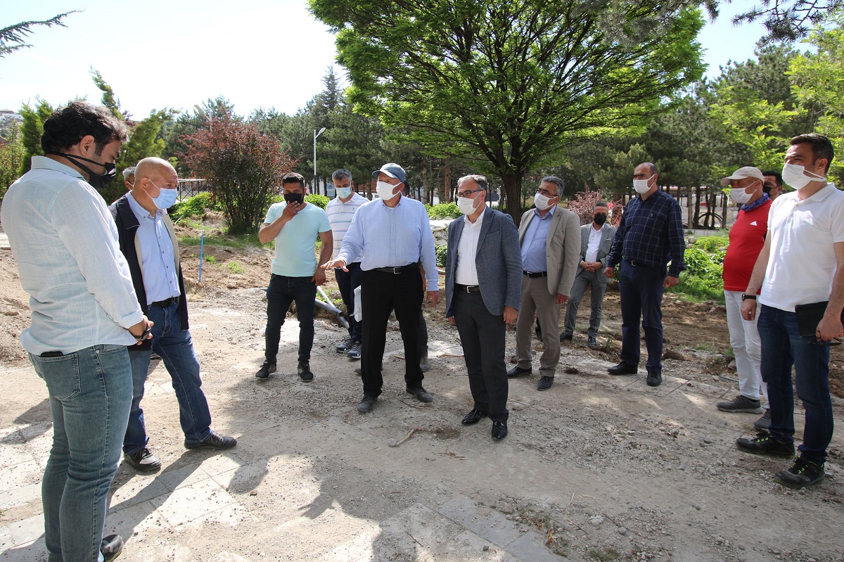 Kayseri’de 15 Temmuz Şehitler Parkı’nda hummalı çalışma