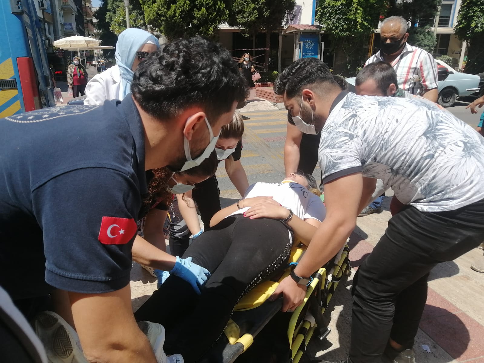 Aydın’da motosiklet yayaya çarptı