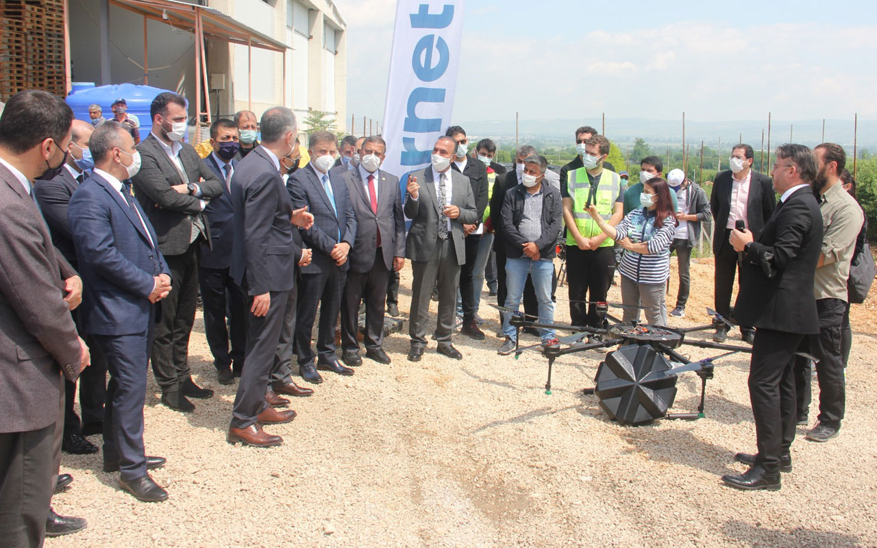 Bursa İnegöl’de meyve bahçeleri İHA ile ilaçlanacak