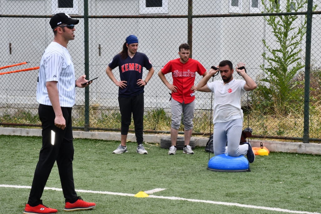 Beyzbol A Milli Takımı Avrupa Şampiyonası’na İznik’te hazırlanıyor