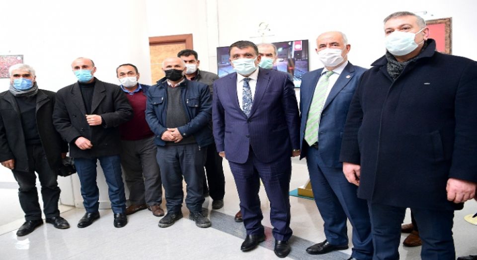 Malatya'da Hekimhan muhtarlarında Büyükşehir Başkanı'na teşekkür ziyareti