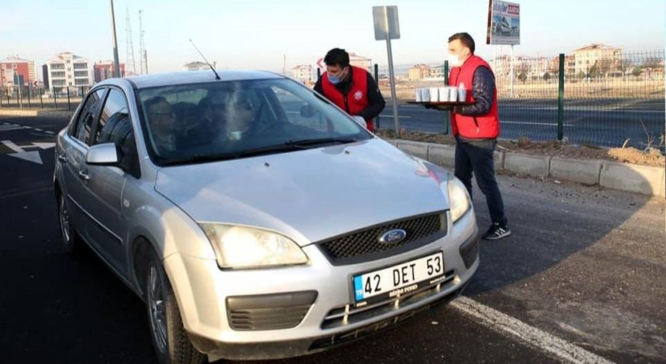 Aksaray'da 'mobil çorba' ikramı