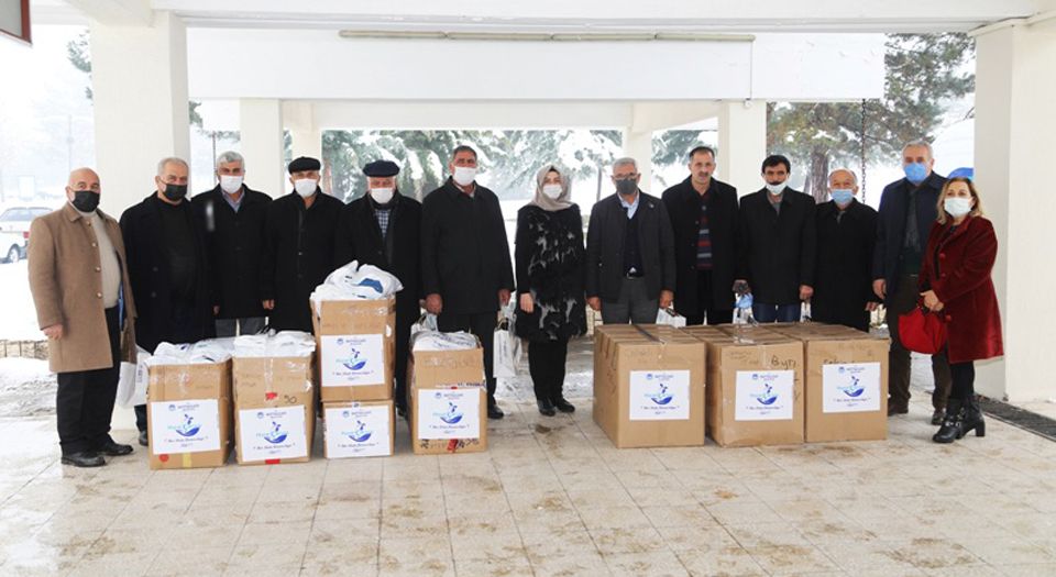 Malatya kırsalındaki çocuklar Battalgazi ile üşümüyor