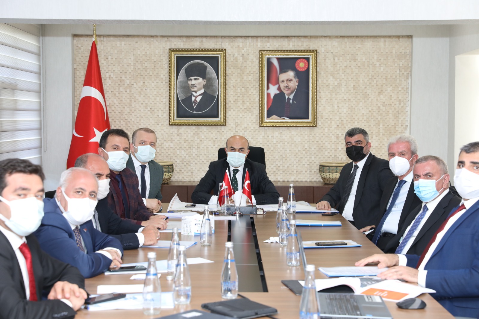 Mardin'de öncelikle su ve yol sorununu çözecek