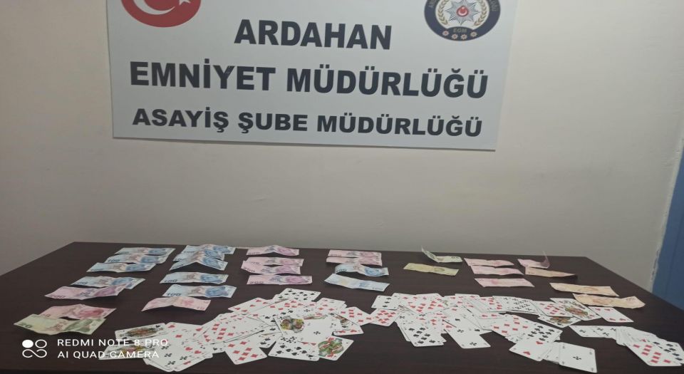 Ardahan'da Korona kumarcılarına baskın
