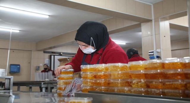 Sivas, çiçek balı üretiminde birinci