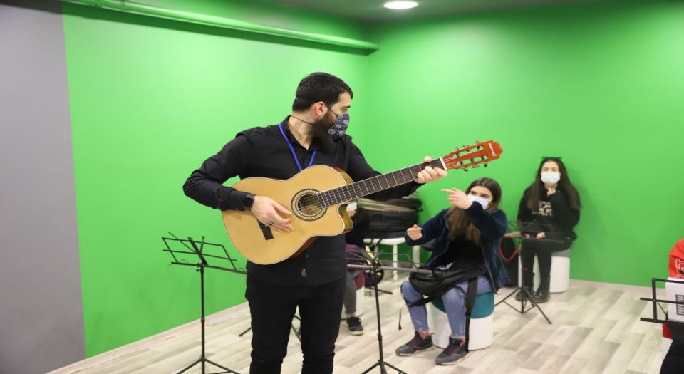 Mardin Büyükşehir Belediyesi'nden gençliğe özel merkez