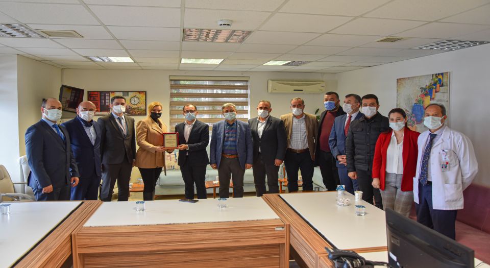 Didim Ticaret Odası'na teşekkür plaketi