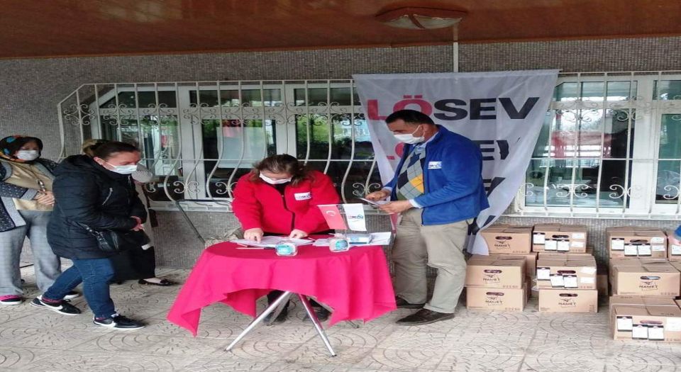 LÖSEV kanser hastalarına destek oluyor