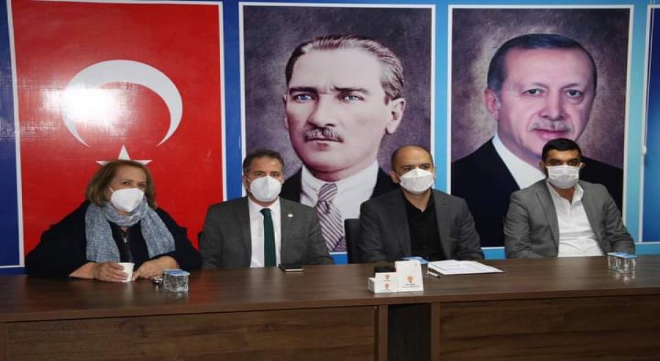 AK Parti Kilis'te görev bölümü yapıldı